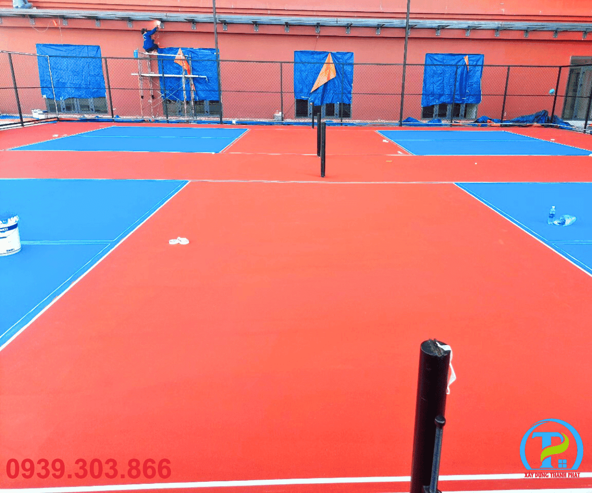 Xây dựng Thành Phát thi công sân thể thao trọn gói đạt chuẩn Xây dựng Thành Phát thi công sân thể thao trọn gói đạt chuẩn